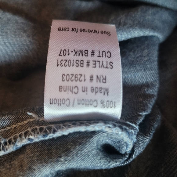 Cello Denimwear Blue Faded Detail Button Up Shirt M - Picture 7 of 7